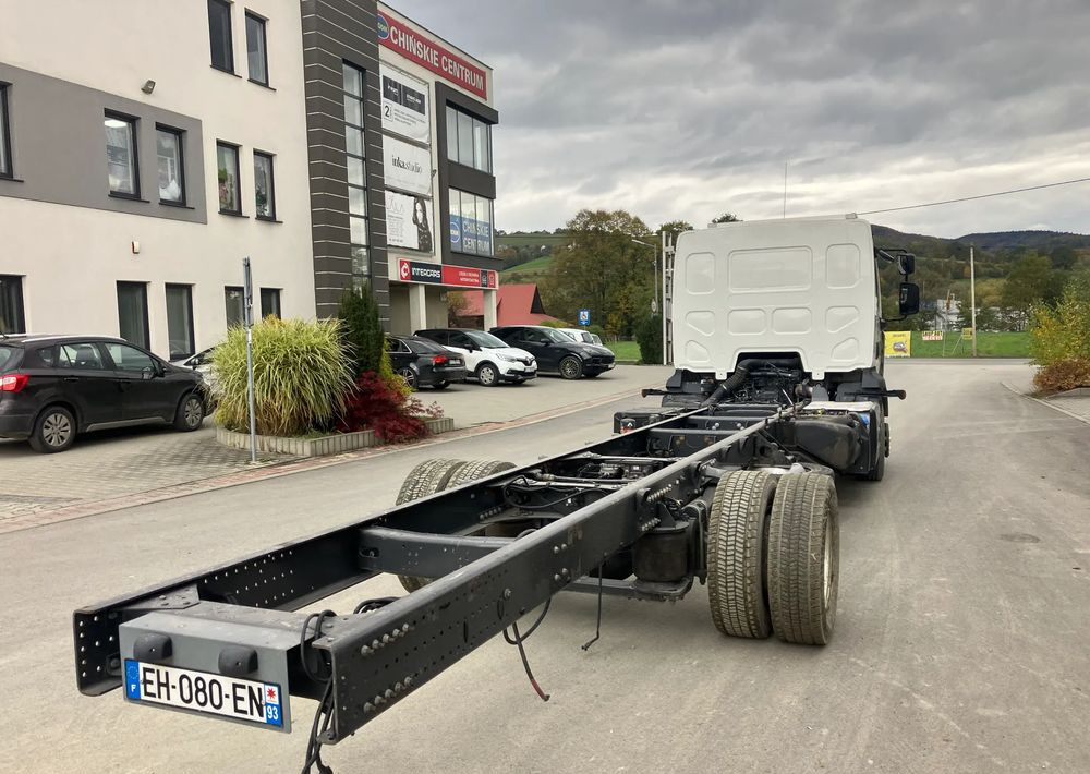 Renault RENAULT Gama D12 euro 6 ramo do zabudowy - Chassis lastebil: bilde 3 Renault RENAULT Gama D12 euro 6 ramo do zabudowy - Chassis lastebil: bilde 3