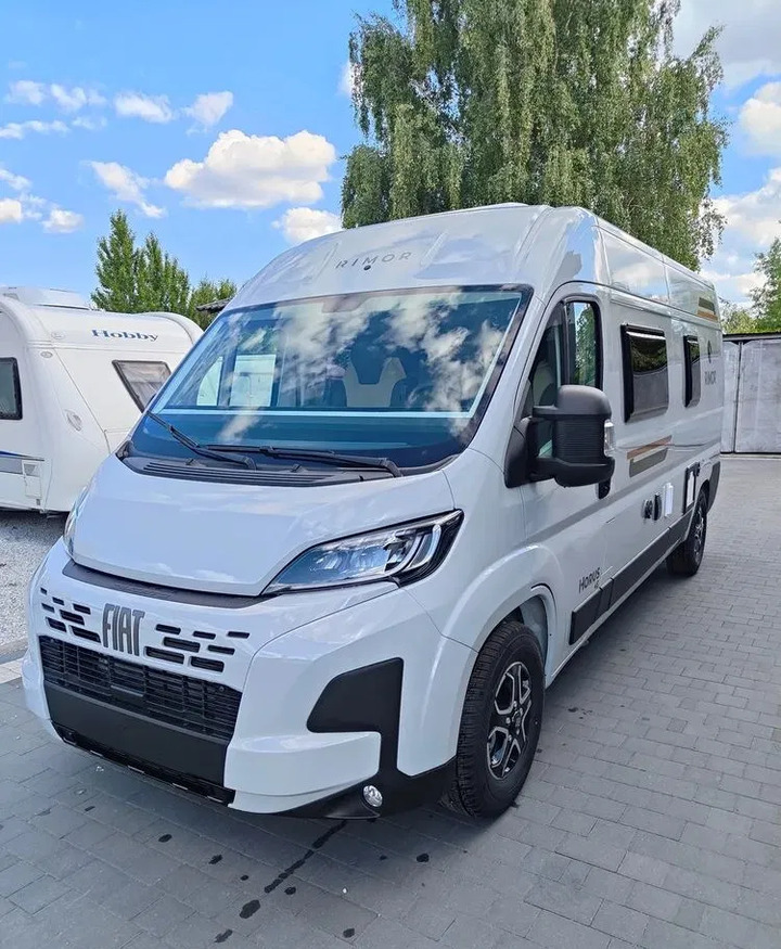 Fiat Ducato Rimor Horus 45 NEW AUTOMAT Grau Truma Diesel Lampen FULL LED 4-Sitzer - Bybobil: bilde 1 Fiat Ducato Rimor Horus 45 NEW AUTOMAT Grau Truma Diesel Lampen FULL LED 4-Sitzer - Bybobil: bilde 1