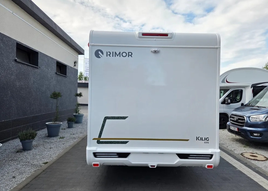 RIMOR Rimor KILIG 695 NEW Retrofitted 5-Passenger Winterized Camera Navigation - Bybobil: bilde 4 RIMOR Rimor KILIG 695 NEW Retrofitted 5-Passenger Winterized Camera Navigation - Bybobil: bilde 4