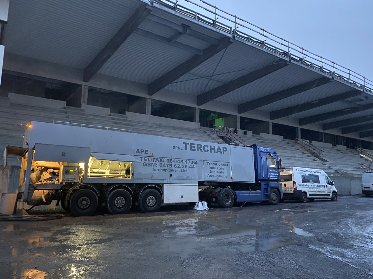 Mcmachine KWB SEMI REMORQUE A CHAPE Mcmachine KWB SEMI REMORQUE A CHAPE - Semitrailer: bilde 3 Mcmachine KWB SEMI REMORQUE A CHAPE Mcmachine KWB SEMI REMORQUE A CHAPE - Semitrailer: bilde 3