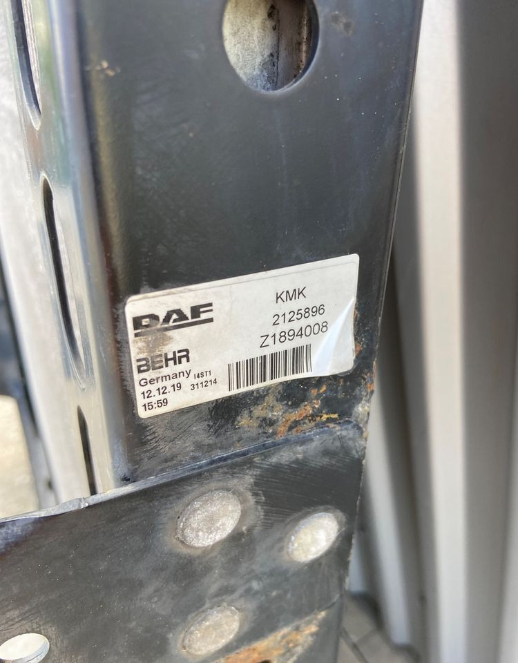 Chłodnica wody DAF XF 106 euro 6 chłodnica cieczy 2019 - Radiator for Lastebil: bilde 3 Chłodnica wody DAF XF 106 euro 6 chłodnica cieczy 2019 - Radiator for Lastebil: bilde 3