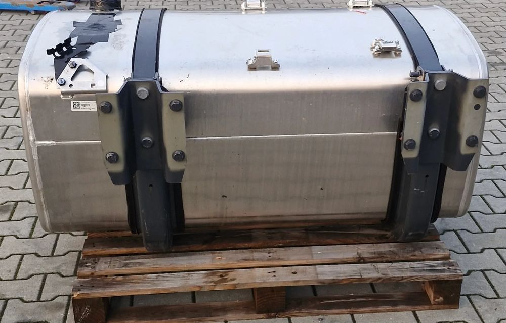 DAF XF XG ZBIORNIK PALIWA 510L NOWY - Drivstoffsystem: bilde 4 DAF XF XG ZBIORNIK PALIWA 510L NOWY - Drivstoffsystem: bilde 4