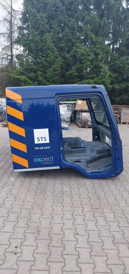 KABINA VOLVO FL 2022R - Førerhus for Lastebil: bilde 4 KABINA VOLVO FL 2022R - Førerhus for Lastebil: bilde 4