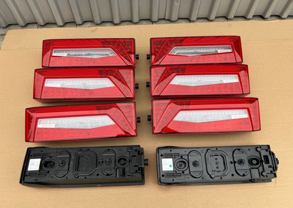 Lampa tylna LED Scania Super R S NGS NGR - Lys/ Belysning for Lastebil: bilde 1 Lampa tylna LED Scania Super R S NGS NGR - Lys/ Belysning for Lastebil: bilde 1