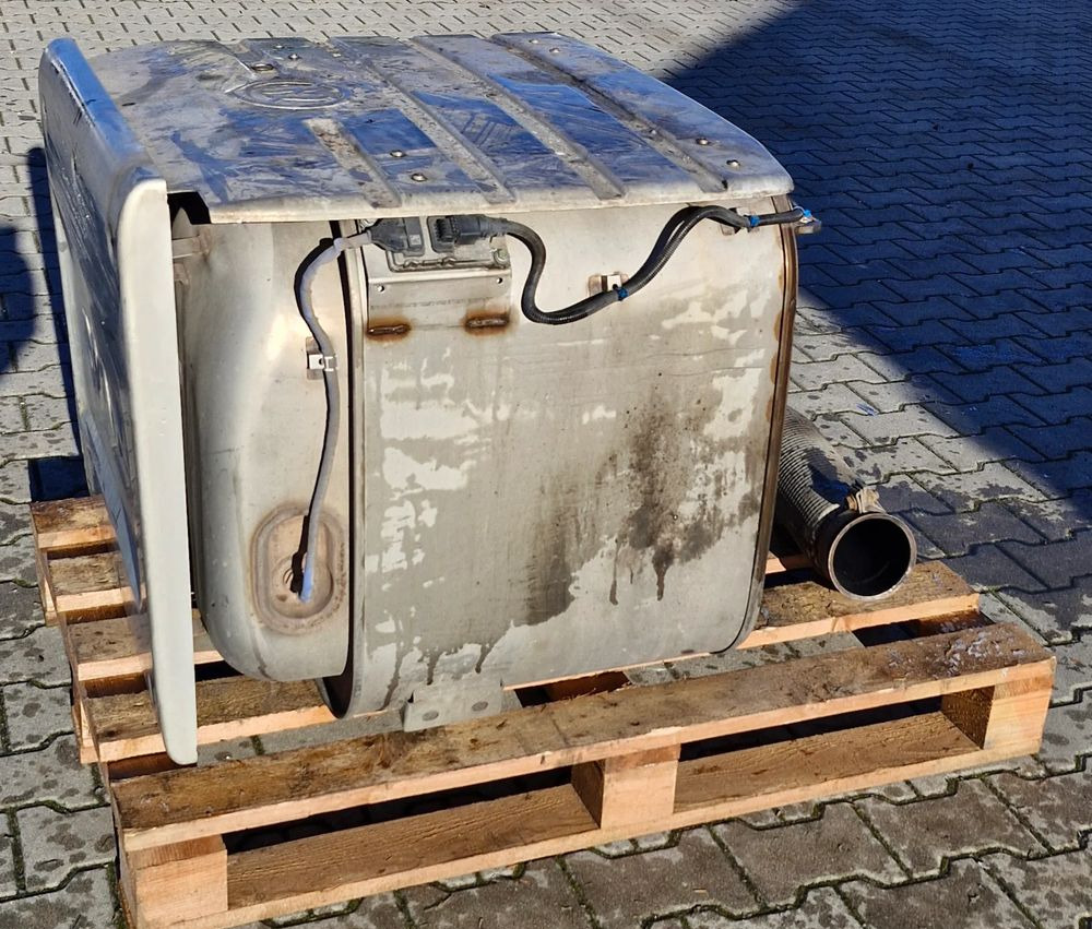 MAN TG3 TGX TGS KATALIZATOR TŁUMIK 81.151036182 81.151030164 - Katalysator: bilde 4 MAN TG3 TGX TGS KATALIZATOR TŁUMIK 81.151036182 81.151030164 - Katalysator: bilde 4