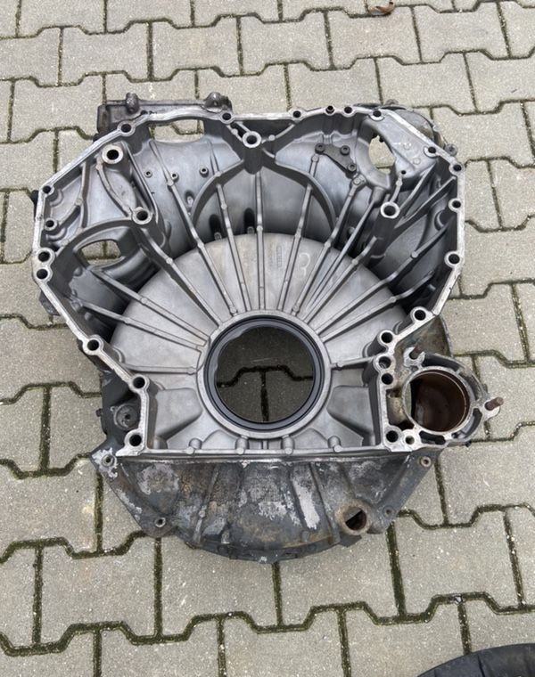 Obudowa sprzęgła Scania R V8 2334555 skrzyni biegów rozrządu - Clutch trykkplate for Lastebil: bilde 1 Obudowa sprzęgła Scania R V8 2334555 skrzyni biegów rozrządu - Clutch trykkplate for Lastebil: bilde 1