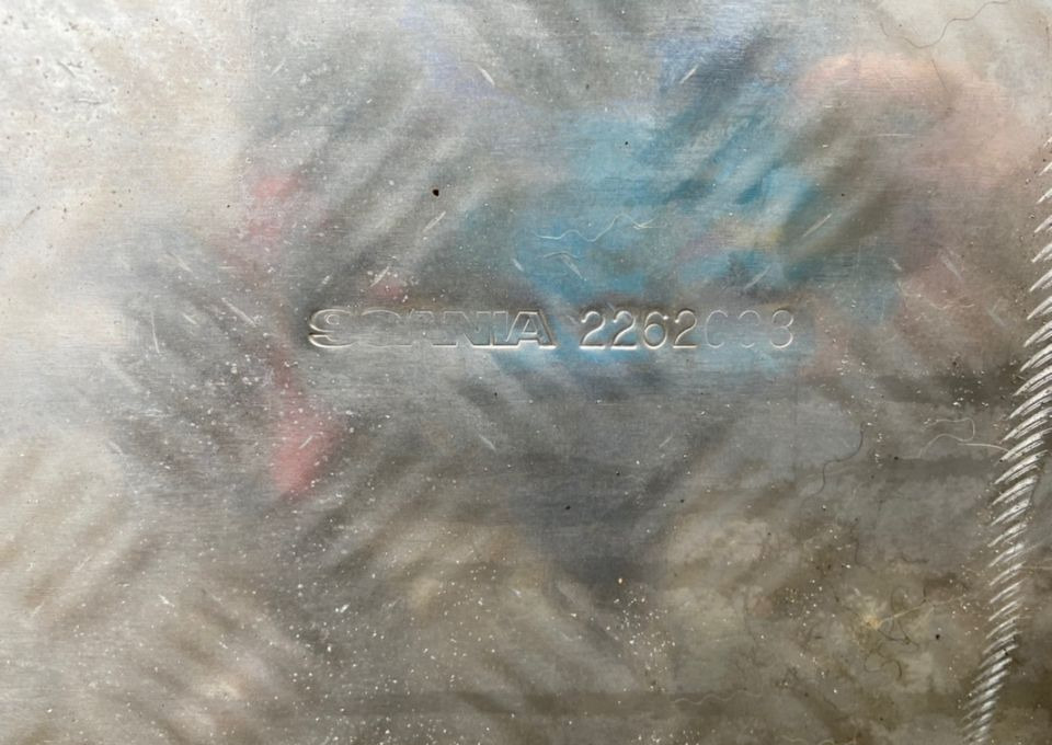 Osłona katalizatora Scania R V8 NOWA pokrywa - Drivstofftank: bilde 5 Osłona katalizatora Scania R V8 NOWA pokrywa - Drivstofftank: bilde 5