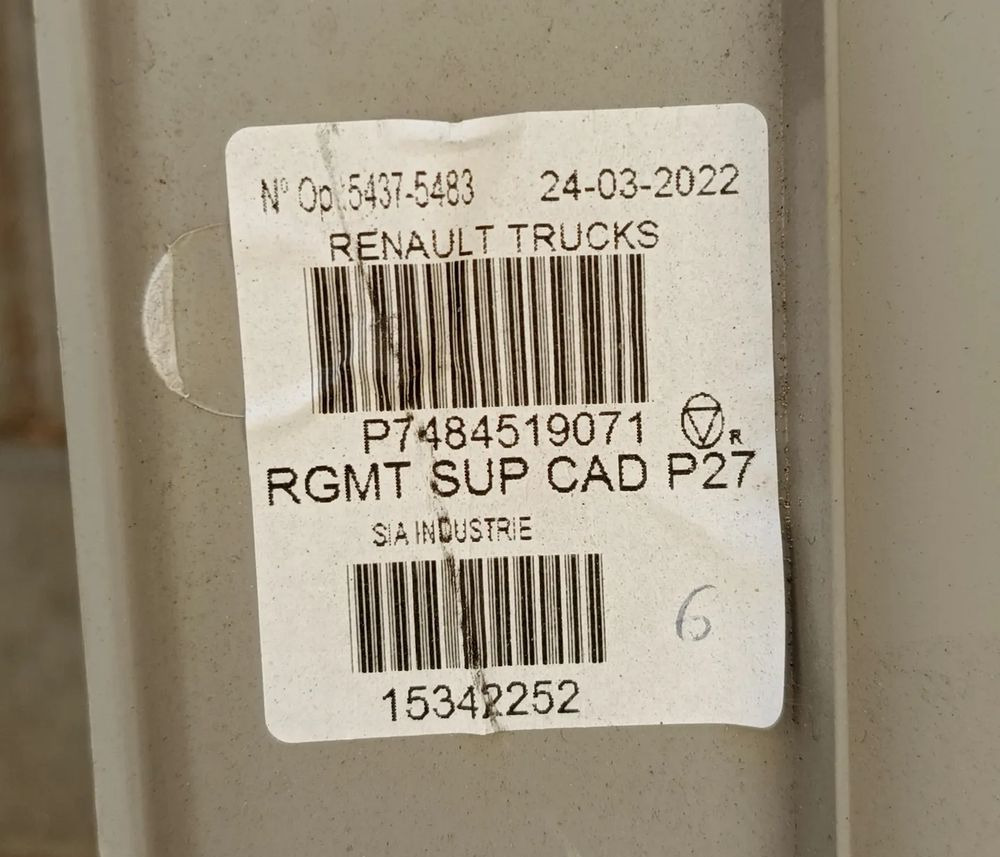 VOLVO FL KONSOLA PÓŁKA GÓRNA - Førerhus og interiør for Lastebil: bilde 3 VOLVO FL KONSOLA PÓŁKA GÓRNA - Førerhus og interiør for Lastebil: bilde 3