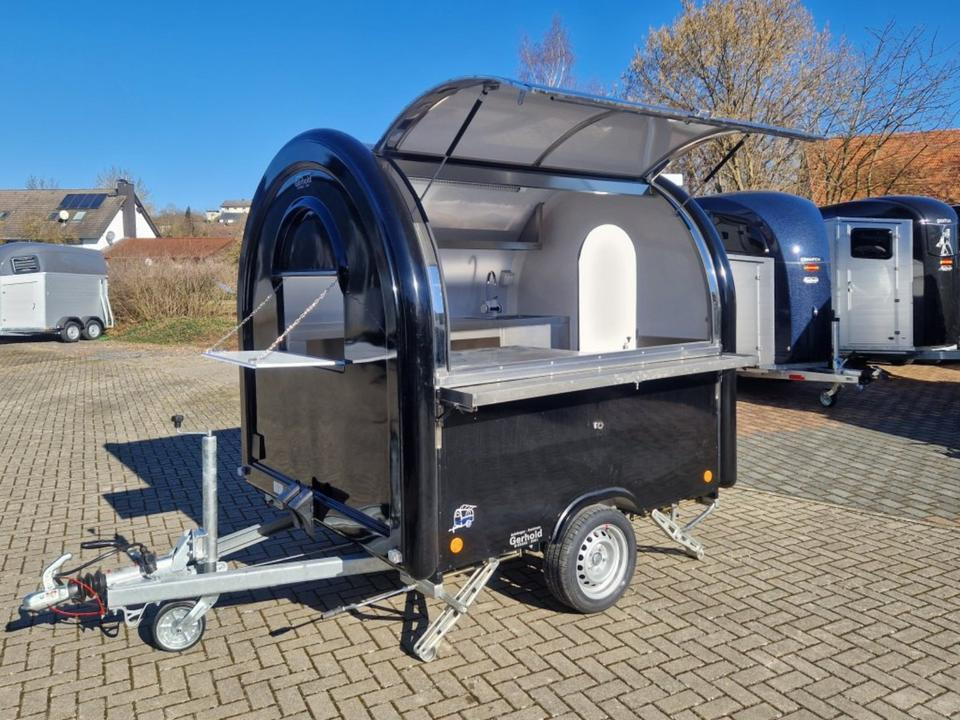 Böckmann PKW-Anhänger Food-Trailer Imbiss Cocktail Verkaufsanhäng - Salgsvogn: bilde 1 Böckmann PKW-Anhänger Food-Trailer Imbiss Cocktail Verkaufsanhäng - Salgsvogn: bilde 1