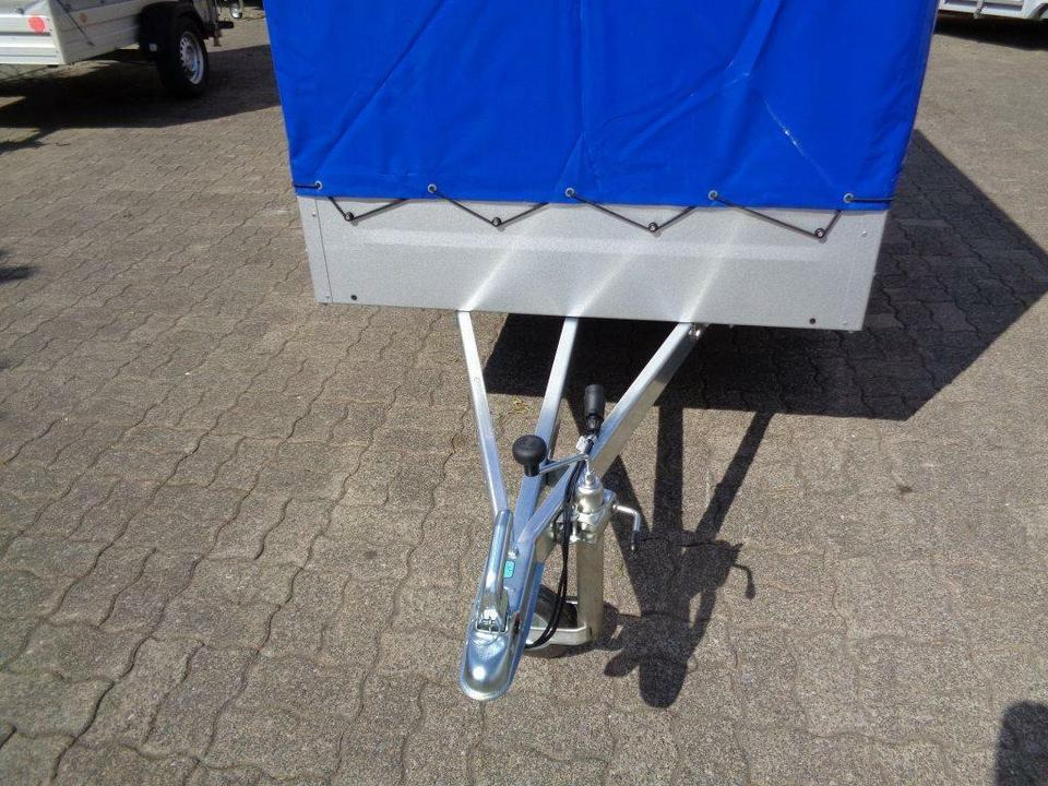 TPV-Böckmann PKW Anhänger, Plane u. Spriegel, 100 km/h - Biltilhenger: bilde 3 TPV-Böckmann PKW Anhänger, Plane u. Spriegel, 100 km/h - Biltilhenger: bilde 3