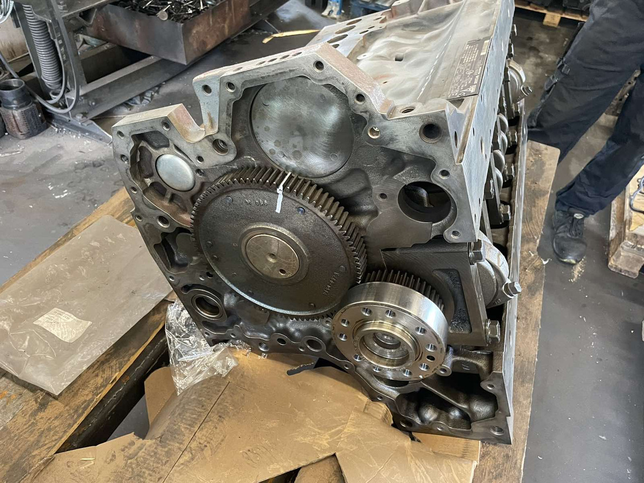 Deutz TCD 2012 L06 2V remanufactured short engine - Motor for Industrimaskin: bilde 3 Deutz TCD 2012 L06 2V remanufactured short engine - Motor for Industrimaskin: bilde 3