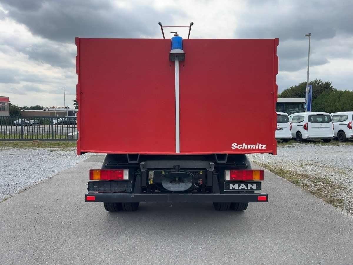 MAN LE 8150 4x2 Löschfahrzeug/Feuerwehr/Wassertank - Lastebil: bilde 3 MAN LE 8150 4x2 Löschfahrzeug/Feuerwehr/Wassertank - Lastebil: bilde 3