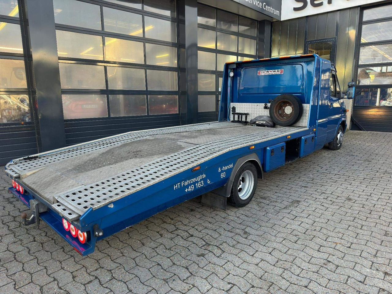 Mercedes-Benz Sprinter 2.7 CDI ABSCHLEPPWAGEN SCHLAFKABINE - Transporter lastebil: bilde 4 Mercedes-Benz Sprinter 2.7 CDI ABSCHLEPPWAGEN SCHLAFKABINE - Transporter lastebil: bilde 4
