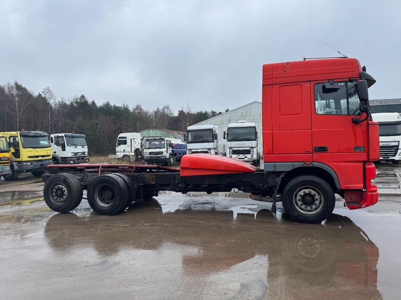 DAF 95 XF 380 Space Cab (MANUAL GEARBOX / BOITE MANUELLE / EURO 3 / 6X2) - Chassis lastebil: bilde 4 DAF 95 XF 380 Space Cab (MANUAL GEARBOX / BOITE MANUELLE / EURO 3 / 6X2) - Chassis lastebil: bilde 4