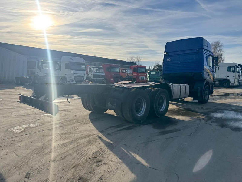 MAN 26.410 (BIG AXLE / 10 TIRES / 6X4 / 6 CYLINDER / MANUAL GEARBOX) - Chassis lastebil: bilde 5 MAN 26.410 (BIG AXLE / 10 TIRES / 6X4 / 6 CYLINDER / MANUAL GEARBOX) - Chassis lastebil: bilde 5