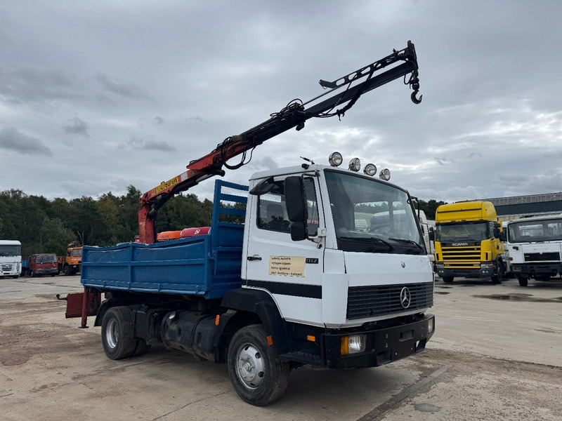 Mercedes-Benz SK 917 (STEEL SUSPENSION / PARLFINGER CRANE / AUXILIARY / 6 CYLINDER WITH MANUAL PUMP) - Tippbil, Kranbil: bilde 3 Mercedes-Benz SK 917 (STEEL SUSPENSION / PARLFINGER CRANE / AUXILIARY / 6 CYLINDER WITH MANUAL PUMP) - Tippbil, Kranbil: bilde 3