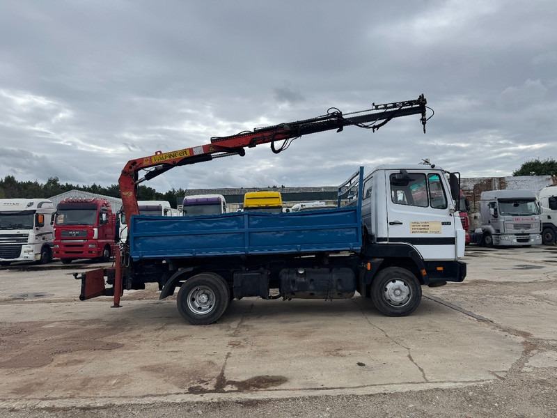 Mercedes-Benz SK 917 (STEEL SUSPENSION / PARLFINGER CRANE / AUXILIARY / 6 CYLINDER WITH MANUAL PUMP) - Tippbil, Kranbil: bilde 4 Mercedes-Benz SK 917 (STEEL SUSPENSION / PARLFINGER CRANE / AUXILIARY / 6 CYLINDER WITH MANUAL PUMP) - Tippbil, Kranbil: bilde 4