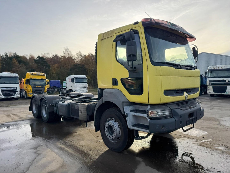 Renault Kerax 420 (GRAND PONT / SUSPENSION LAMES / BOITE MANUELLE / PARFAIT ETAT !!!) - Chassis lastebil: bilde 3 Renault Kerax 420 (GRAND PONT / SUSPENSION LAMES / BOITE MANUELLE / PARFAIT ETAT !!!) - Chassis lastebil: bilde 3
