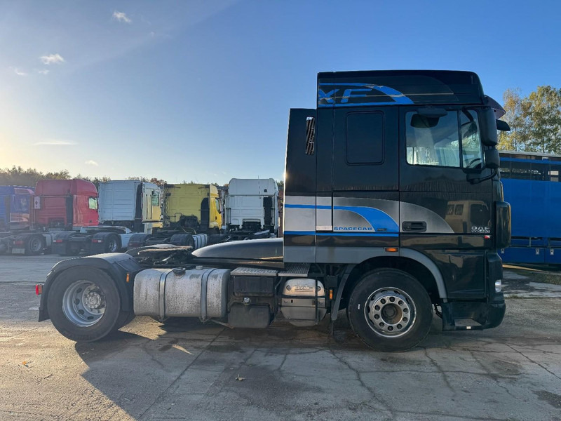 DAF 105 XF 460 Space Cab (MANUAL GEARBOX / BOITE MANUELLE) - Trekkvogn: bilde 4 DAF 105 XF 460 Space Cab (MANUAL GEARBOX / BOITE MANUELLE) - Trekkvogn: bilde 4