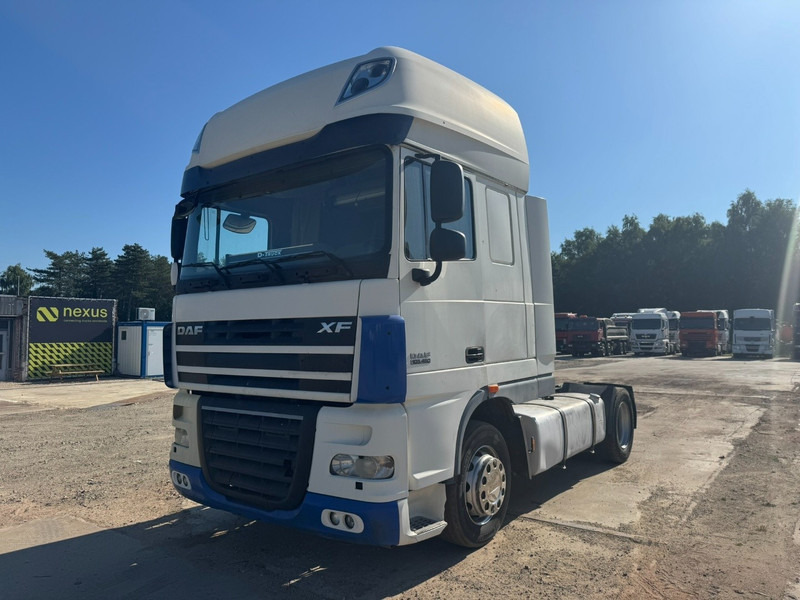 DAF 105 XF 460 Super Space Cab (GOOD CONDITION / BON ETAT) - Trekkvogn: bilde 1 DAF 105 XF 460 Super Space Cab (GOOD CONDITION / BON ETAT) - Trekkvogn: bilde 1