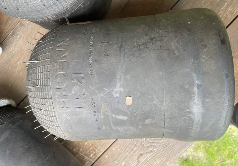 Mercedes-Benz Tourimo - Luftfjæring for Buss: bilde 2 Mercedes-Benz Tourimo - Luftfjæring for Buss: bilde 2