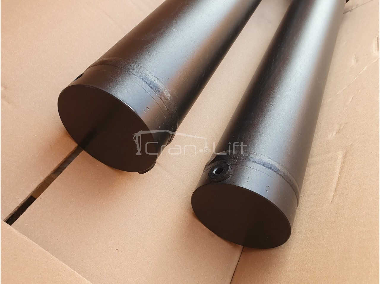 Siłownik, cylinder obrotu Epsilon M100, M110, M120, M130 YE06005_425 - Hydraulisk sylinder for Lastebilkran: bilde 3 Siłownik, cylinder obrotu Epsilon M100, M110, M120, M130 YE06005_425 - Hydraulisk sylinder for Lastebilkran: bilde 3