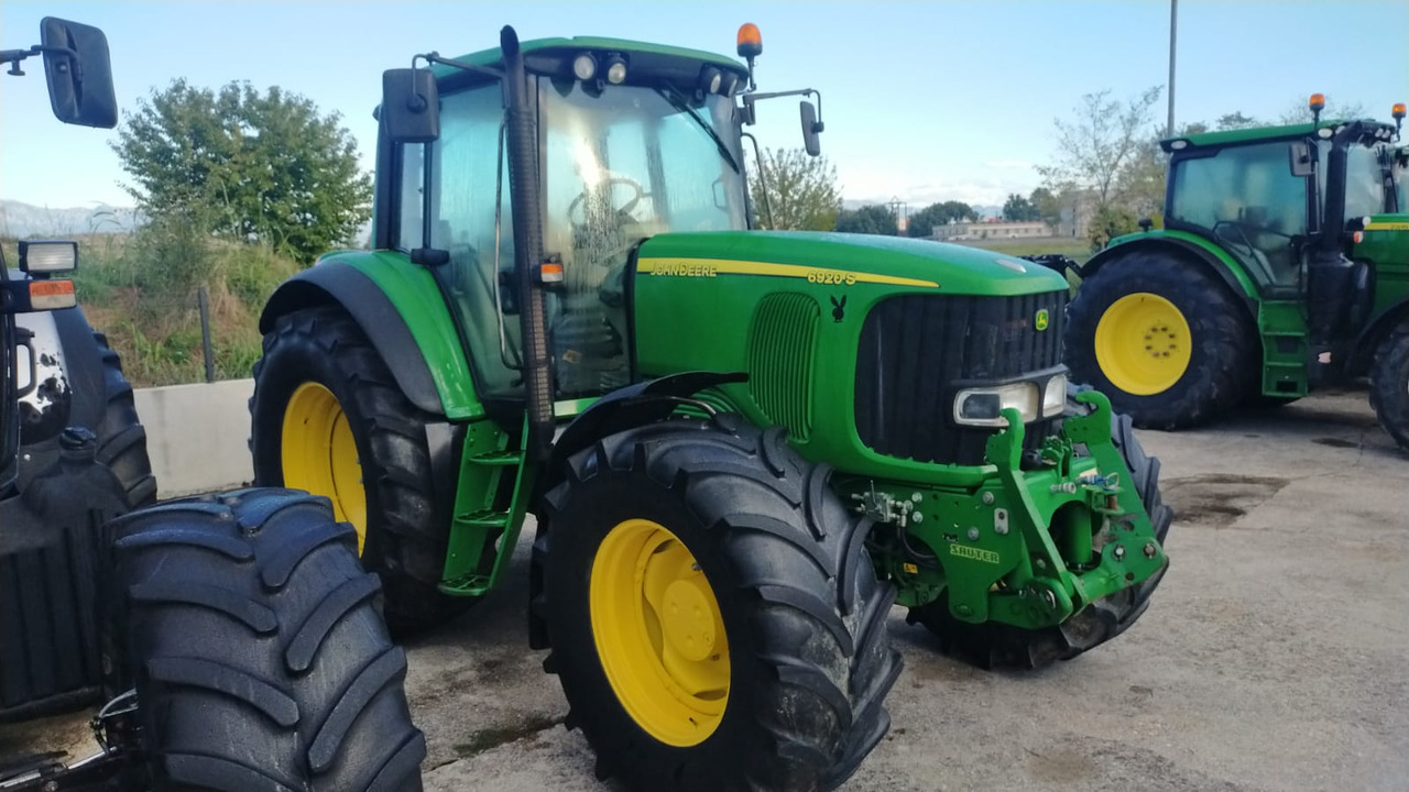 JOHN DEERE 6920 S - Traktor: bilde 4 JOHN DEERE 6920 S - Traktor: bilde 4