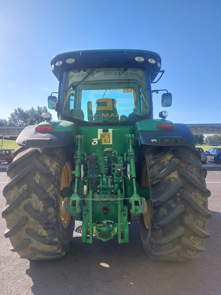 JOHN DEERE 7230 R - Traktor: bilde 4 JOHN DEERE 7230 R - Traktor: bilde 4