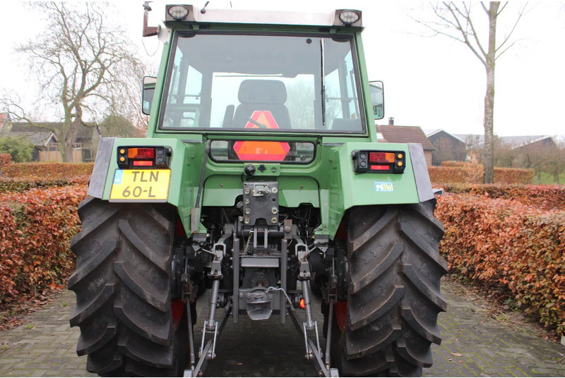 Fendt FARMER 309 LSA Farmer 309 LSA elektrische omkeer - Traktor: bilde 5 Fendt FARMER 309 LSA Farmer 309 LSA elektrische omkeer - Traktor: bilde 5