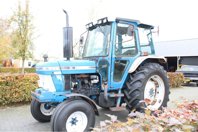 Ford 5110 - Traktor: bilde 5 Ford 5110 - Traktor: bilde 5