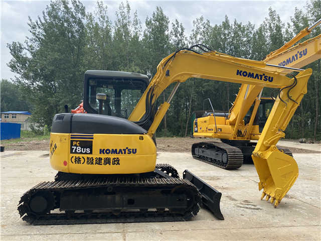 High Quality Used Crawler Excavator komatsu Pc78 Pc128 Pc138 Pc200-8 Pc220-8 Pc240-8 Excavator - Gravemaskin: bilde 3 High Quality Used Crawler Excavator komatsu Pc78 Pc128 Pc138 Pc200-8 Pc220-8 Pc240-8 Excavator - Gravemaskin: bilde 3