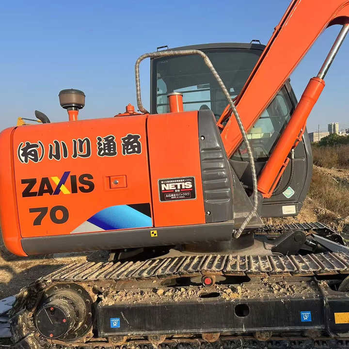 Original Japan Hitachi Used Zx55 Excavator for Sale Used Hitachi Zx60 Zx70 Hydraulic Excavator Hitachi Zaxis 55 Digger - Gravemaskin: bilde 1 Original Japan Hitachi Used Zx55 Excavator for Sale Used Hitachi Zx60 Zx70 Hydraulic Excavator Hitachi Zaxis 55 Digger - Gravemaskin: bilde 1