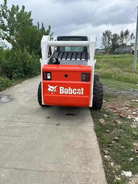 USED BOBCAT S300 Skid-steer Loader with Very Good Performance Is for Sale at a Low Price. S160/s185/s220/330 in Stock - Kompaktlaster: bilde 3 USED BOBCAT S300 Skid-steer Loader with Very Good Performance Is for Sale at a Low Price. S160/s185/s220/330 in Stock - Kompaktlaster: bilde 3