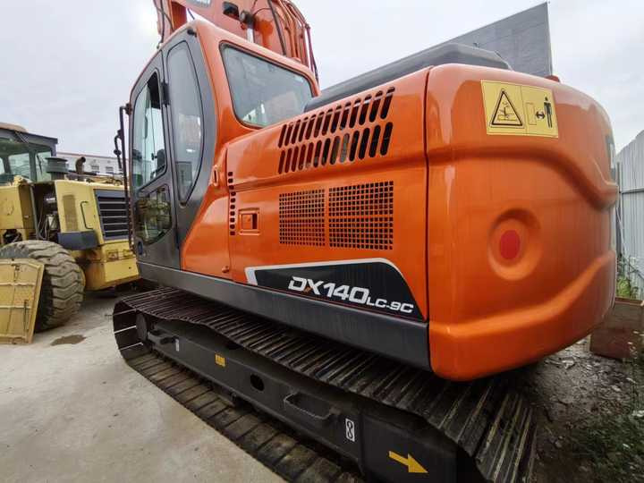 Used Digger DOOSAN DX140 Construction Machinery Construction Digger Used DOOSAN DX140 Cheap Excavator - Beltegraver: bilde 5 Used Digger DOOSAN DX140 Construction Machinery Construction Digger Used DOOSAN DX140 Cheap Excavator - Beltegraver: bilde 5