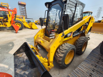 Used Front Loader Tractor CAT 246D Skid Steer Loader / Used Cat 226B 246C 246d Mini Skid Steer Loader in Stock - Kompaktlaster: bilde 4 Used Front Loader Tractor CAT 246D Skid Steer Loader / Used Cat 226B 246C 246d Mini Skid Steer Loader in Stock - Kompaktlaster: bilde 4