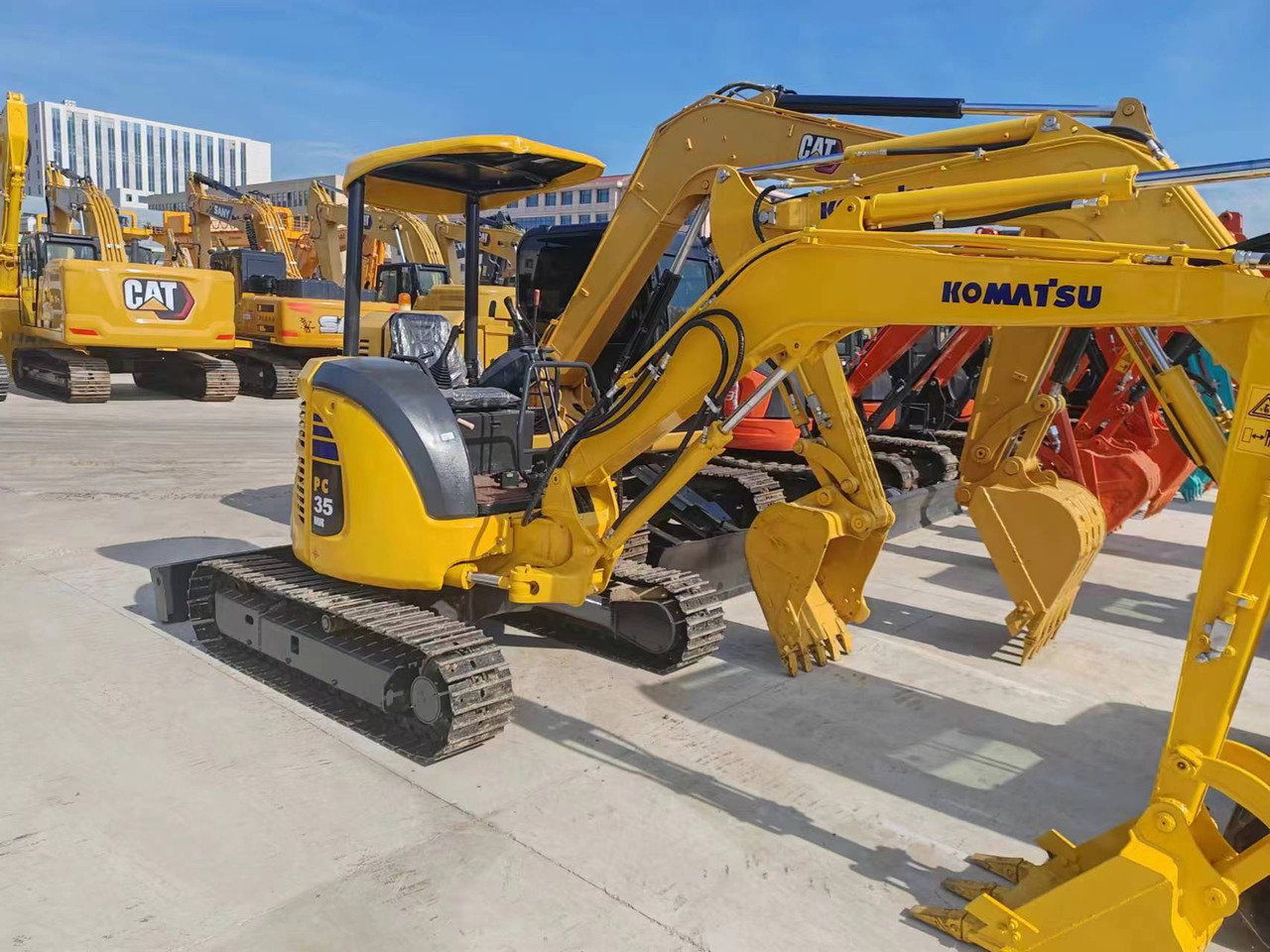 Komatsu PC35 - Minigraver: bilde 2 Komatsu PC35 - Minigraver: bilde 2