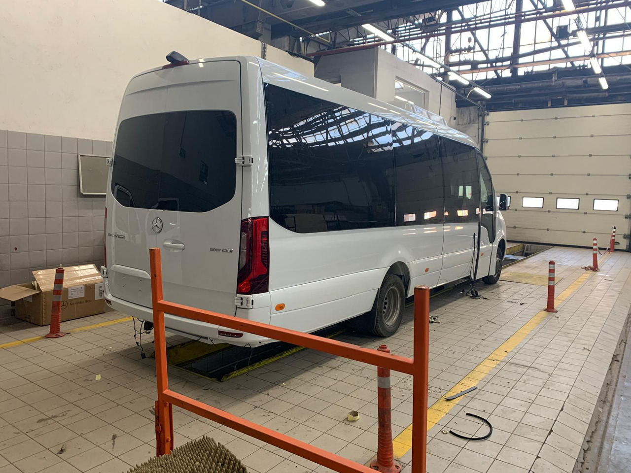 MERCEDES-BENZ SPRINTER 519 - Minibuss, Persontransport: bilde 4 MERCEDES-BENZ SPRINTER 519 - Minibuss, Persontransport: bilde 4