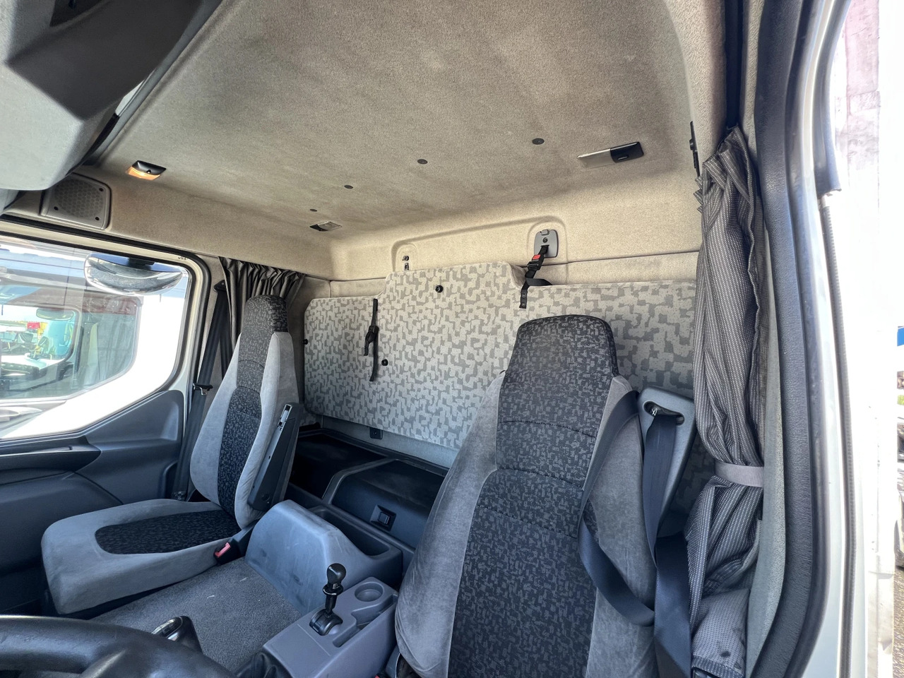 Leie Daf Fa 7.85м., Euro5, Щора, Композиция, Mega, Внос Daf Fa 7.85м., Euro5, Щора, Композиция, Mega, Внос: bilde 12 Leie Daf Fa 7.85м., Euro5, Щора, Композиция, Mega, Внос Daf Fa 7.85м., Euro5, Щора, Композиция, Mega, Внос: bilde 12