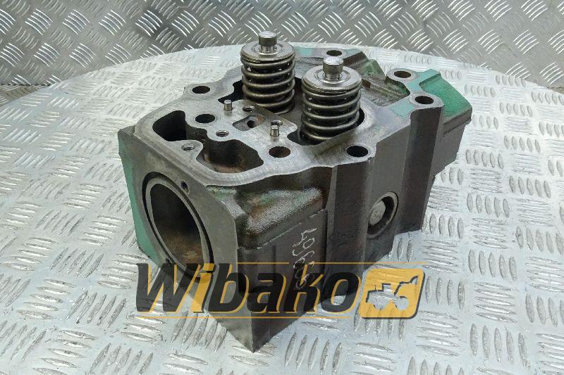 Cylinder head for engine Volvo TD122 479952/479942/1001234 - Topplokk for Bygg og anlegg: bilde 1 Cylinder head for engine Volvo TD122 479952/479942/1001234 - Topplokk for Bygg og anlegg: bilde 1