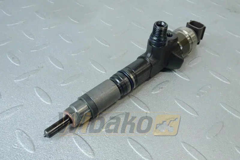 Denso 1J770-53053 - Injector for Bygg og anlegg: bilde 1 Denso 1J770-53053 - Injector for Bygg og anlegg: bilde 1