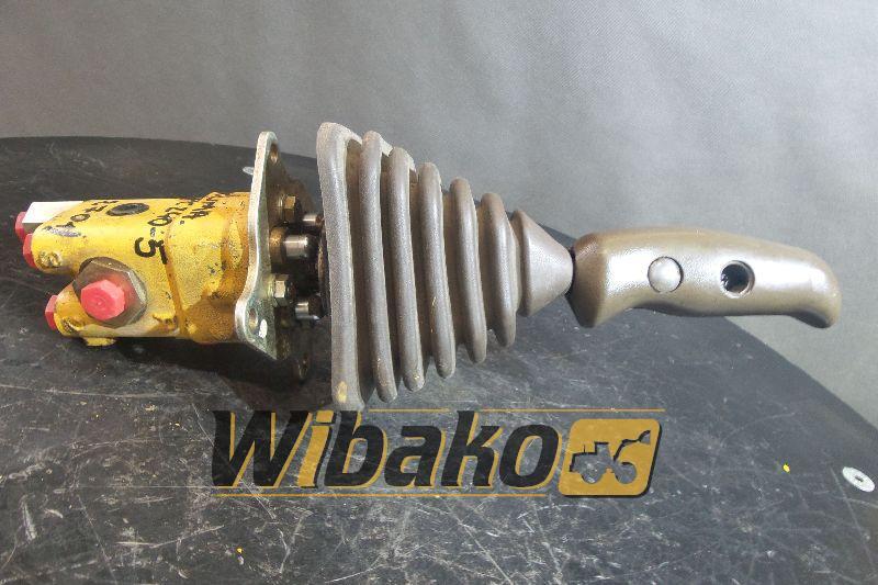 Joystick Komatsu PC240-5 - Førerhus og interiør for Bygg og anlegg: bilde 1 Joystick Komatsu PC240-5 - Førerhus og interiør for Bygg og anlegg: bilde 1