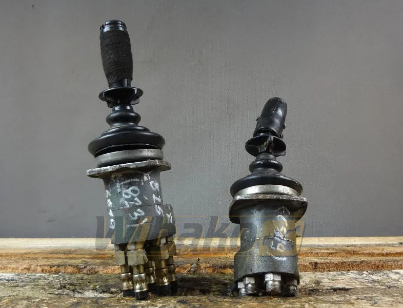 Rexroth 4TH6U52.13/5M - Hydraulisk ventil for Bygg og anlegg: bilde 1 Rexroth 4TH6U52.13/5M - Hydraulisk ventil for Bygg og anlegg: bilde 1