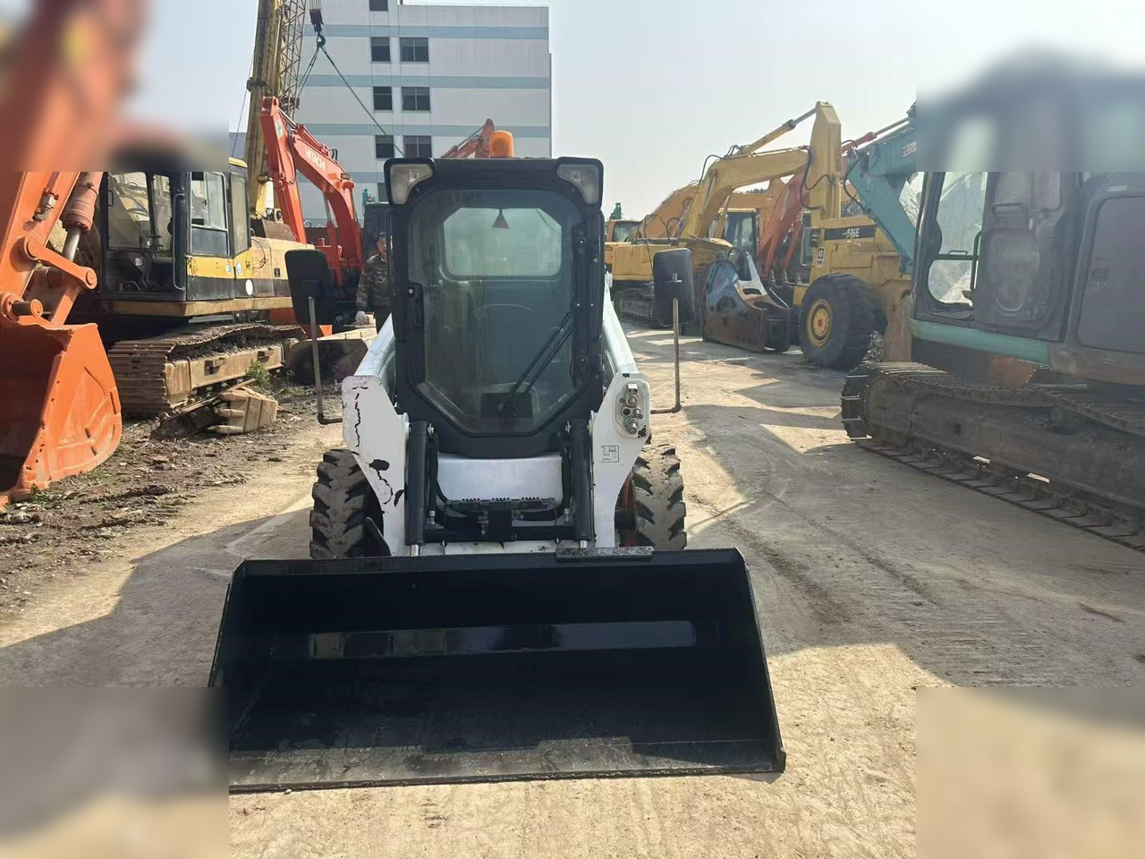 BOBCAT S550 - Kompaktlaster: bilde 1 BOBCAT S550 - Kompaktlaster: bilde 1