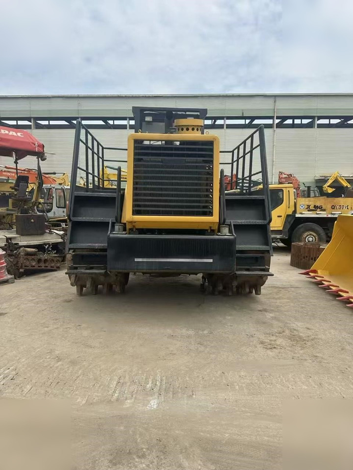 CATERPILLAR 816A - Kompaktor: bilde 3 CATERPILLAR 816A - Kompaktor: bilde 3