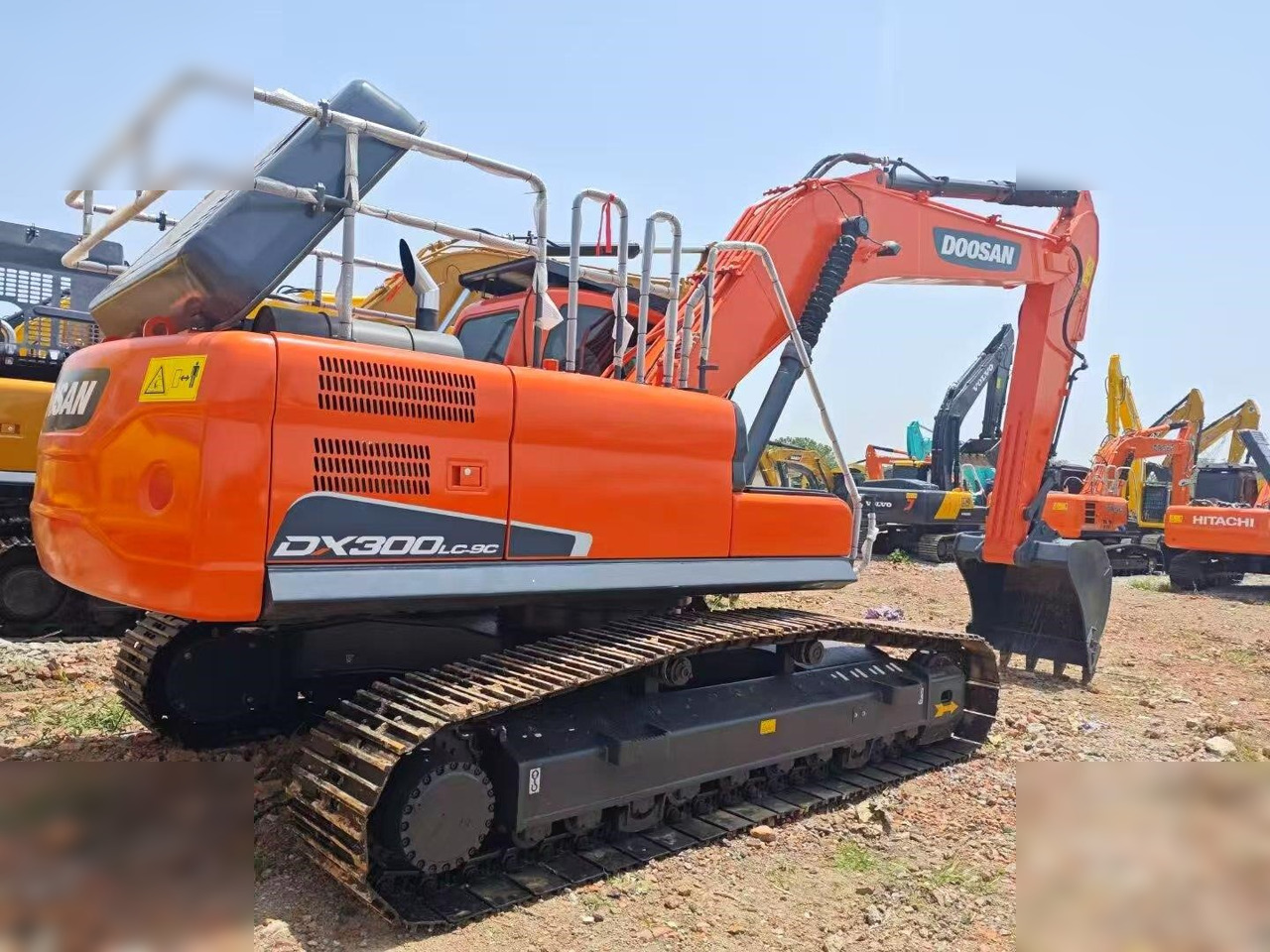 DOOSAN DX300 LC - Beltegraver: bilde 3 DOOSAN DX300 LC - Beltegraver: bilde 3