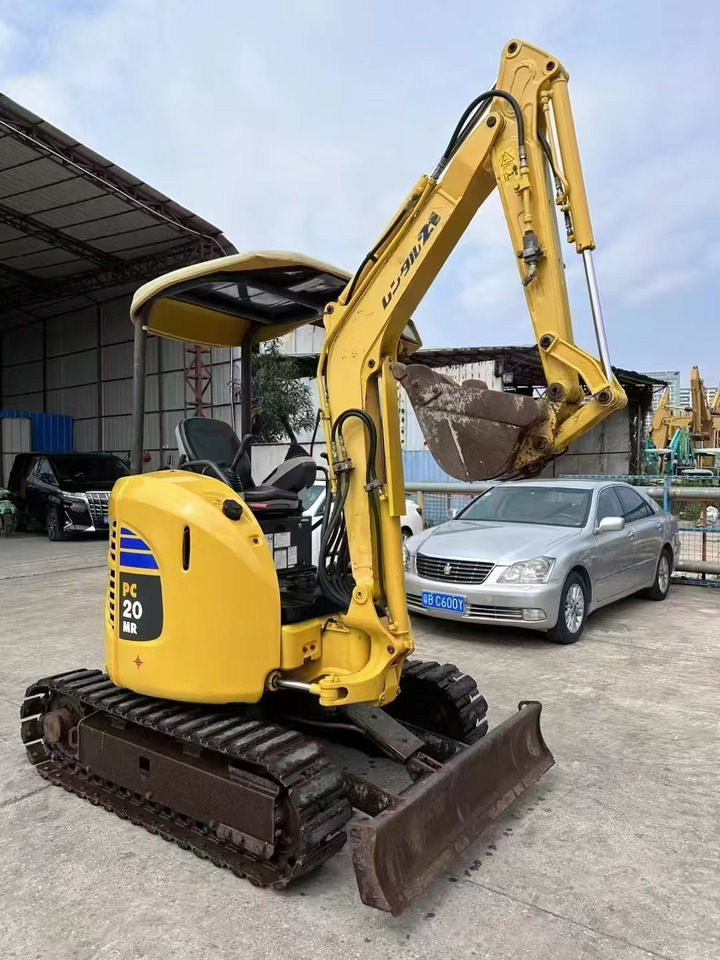 KOMATSU 2-ton - Minigraver: bilde 2 KOMATSU 2-ton - Minigraver: bilde 2