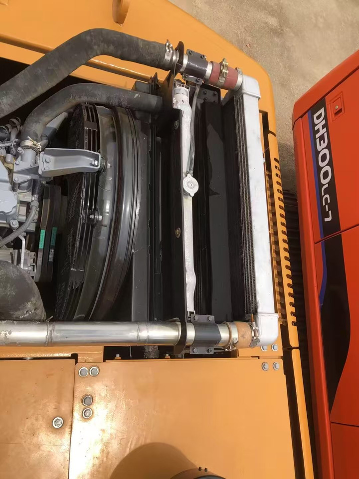 Beltegraver SANY SY365H: bilde 7 Beltegraver SANY SY365H: bilde 7