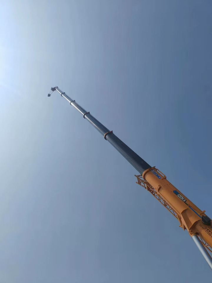 XCMG 70-TON - Mobilkran: bilde 3 XCMG 70-TON - Mobilkran: bilde 3