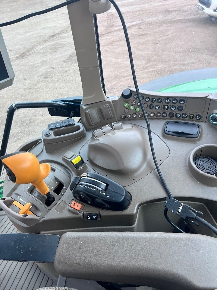 John Deere 6175 M - Traktor: bilde 5 John Deere 6175 M - Traktor: bilde 5