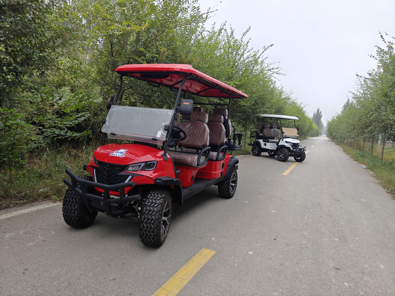 MAYTOP HIGHTOP MF Golf Cart with Electric or Petrol engine 2-8seats - Bybuss: bilde 4 MAYTOP HIGHTOP MF Golf Cart with Electric or Petrol engine 2-8seats - Bybuss: bilde 4